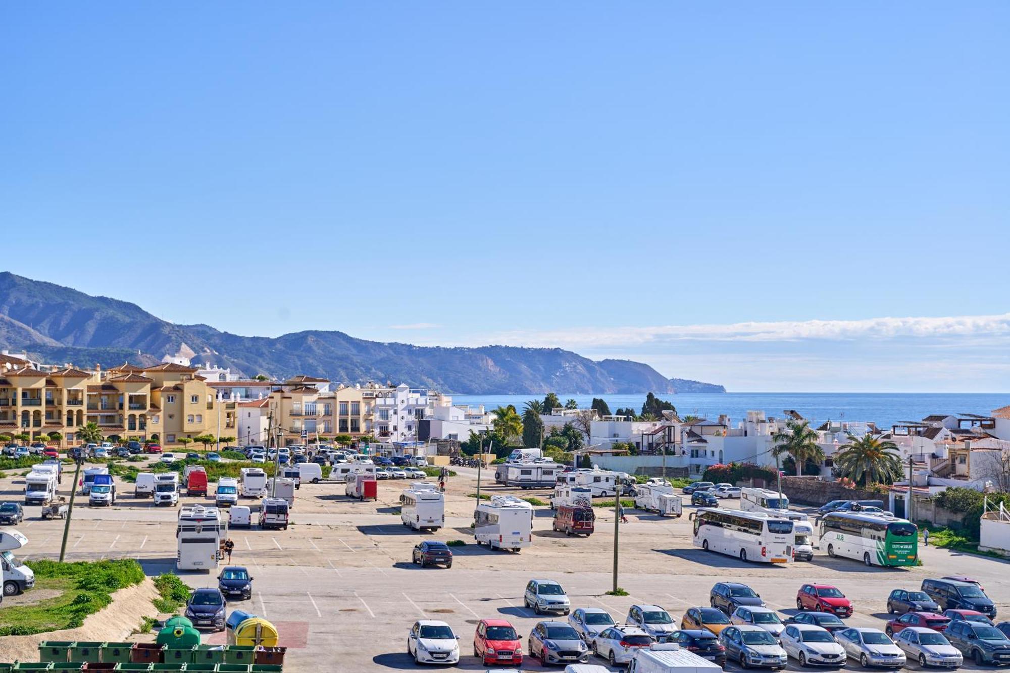 Apartamento Fernandita Nerja Bagian luar foto